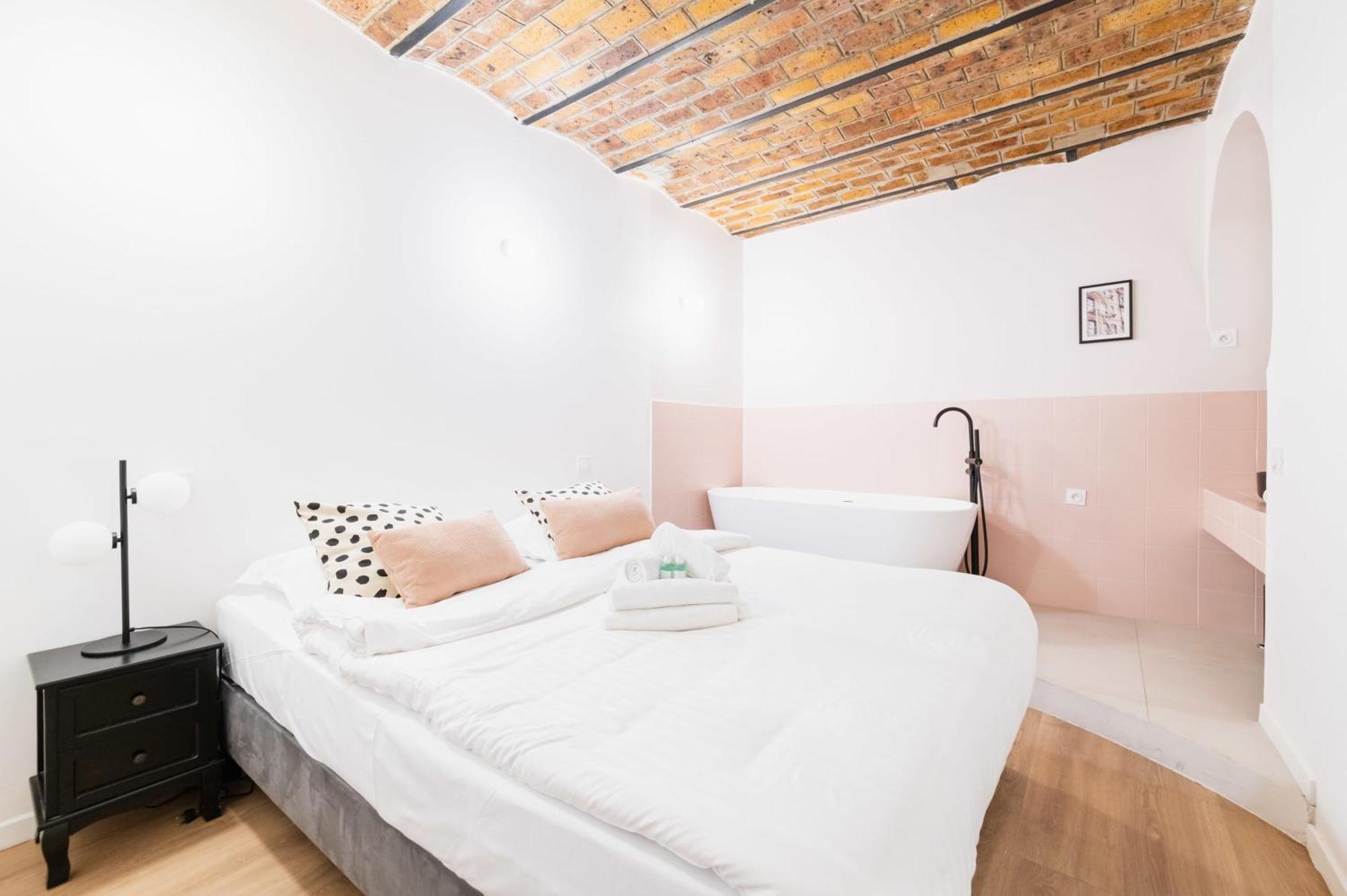 Appartement Luxueux Avec Salle De Bains De Reve 6P París Exterior foto